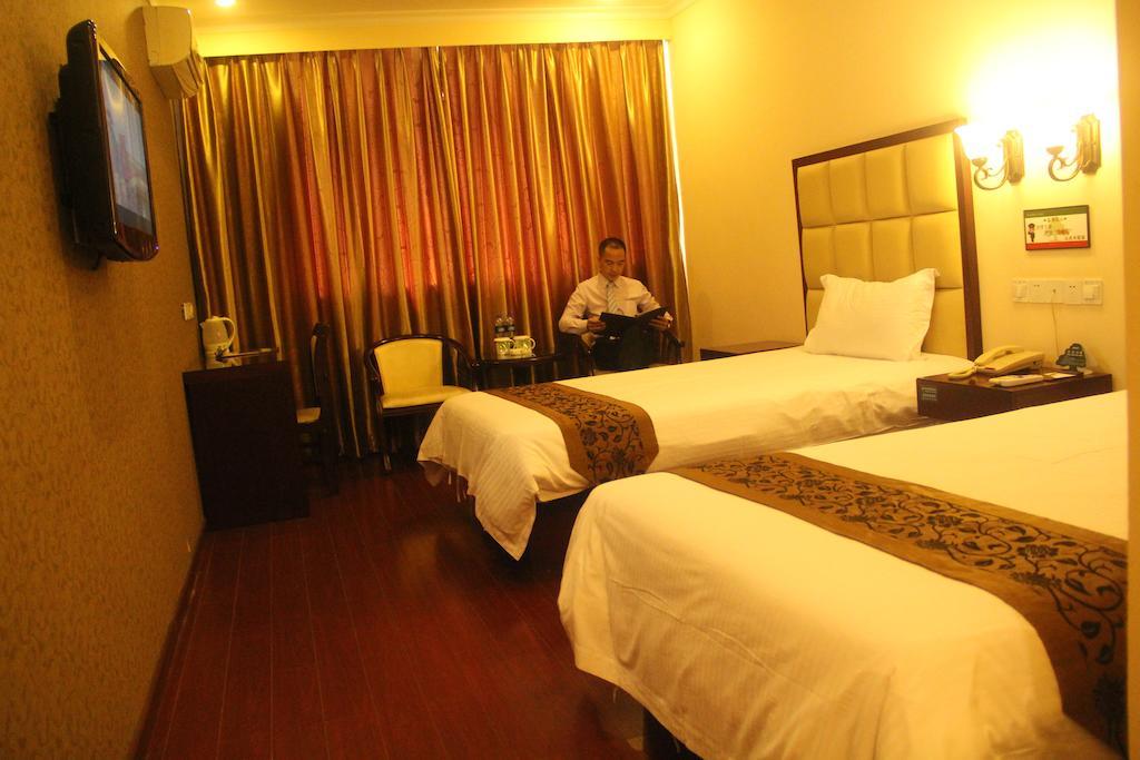 Greentree Inn Guangdong Guangzhou Jichang Road Express Hotel Habitación foto