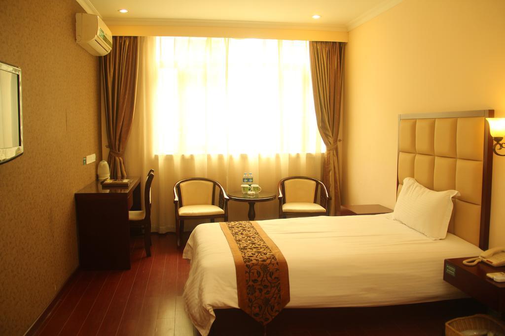 Greentree Inn Guangdong Guangzhou Jichang Road Express Hotel Habitación foto