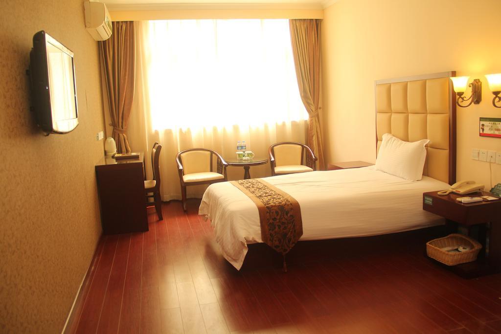 Greentree Inn Guangdong Guangzhou Jichang Road Express Hotel Habitación foto
